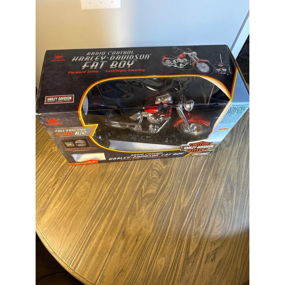 Vintage Harley Davidson New‎ Bright Fat Boy RC Motorcycle Toy Red 61431 Untested